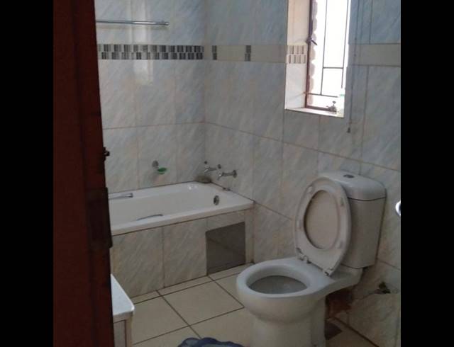 2 BEDROOM HOUSE FOR SALE IN ATTERIDGEVILLE